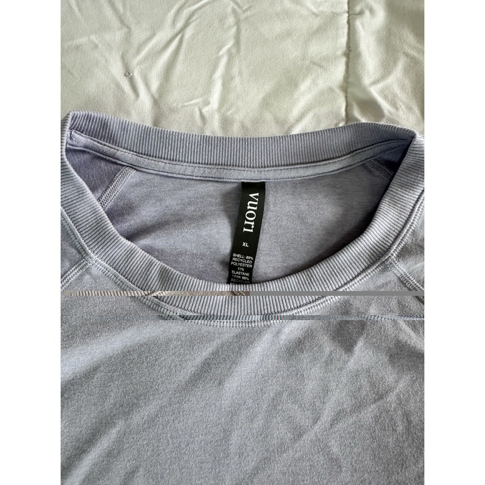 Vuori Daydream Crew Sweatshirt Top Light Lavender Purple XL Soft Pullover EUC - Picture 3 of 7